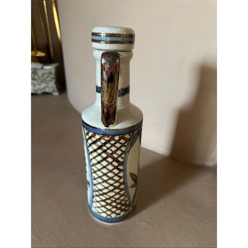 Vintage hand, painted oil and vinegar Cruet bottle - Picture 7 of 8
